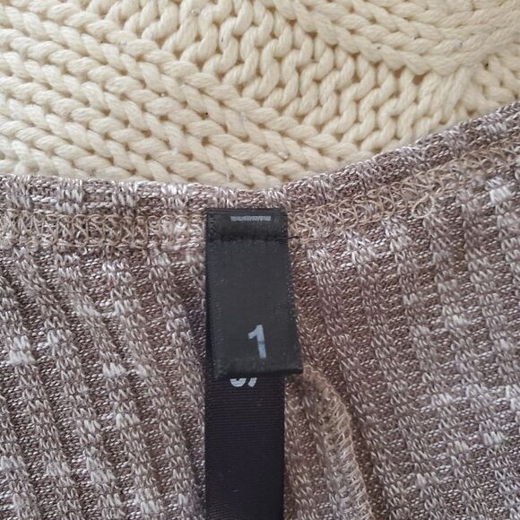 Slink 3/4 Sleeve Top - Picture 10 of 11